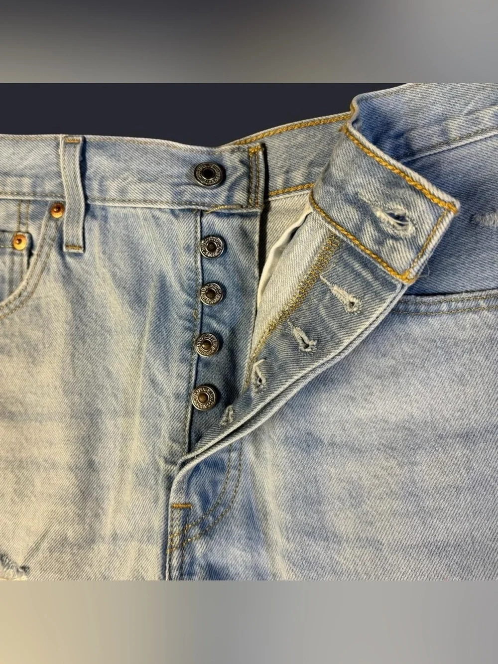 LEVIS 501 Denim Shorts, Size W31
